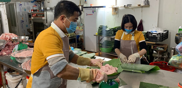 Kinh doanh giò chả phải xin những loại giấy phép gì?