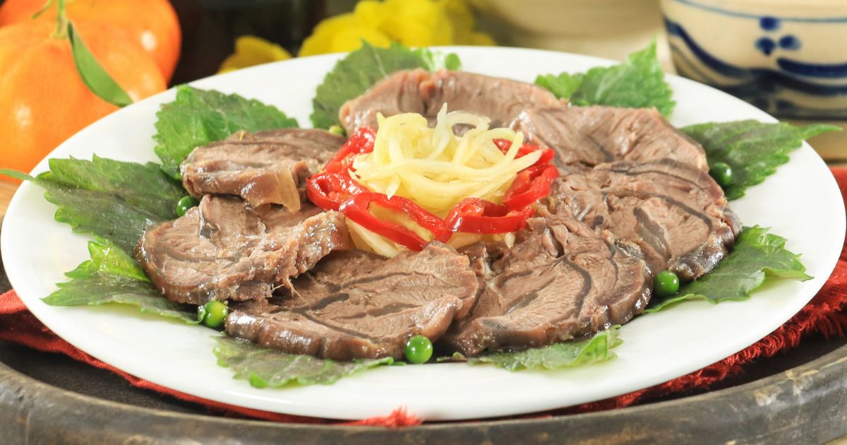 Mẹo luộc thịt bò mềm ngon, không bị dai & thái thịt bò luộc đúng thớ