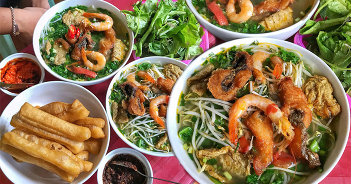 Những quán bún phở ship tận nhà tại Hà Nội có hộp đựng sạch sẽ