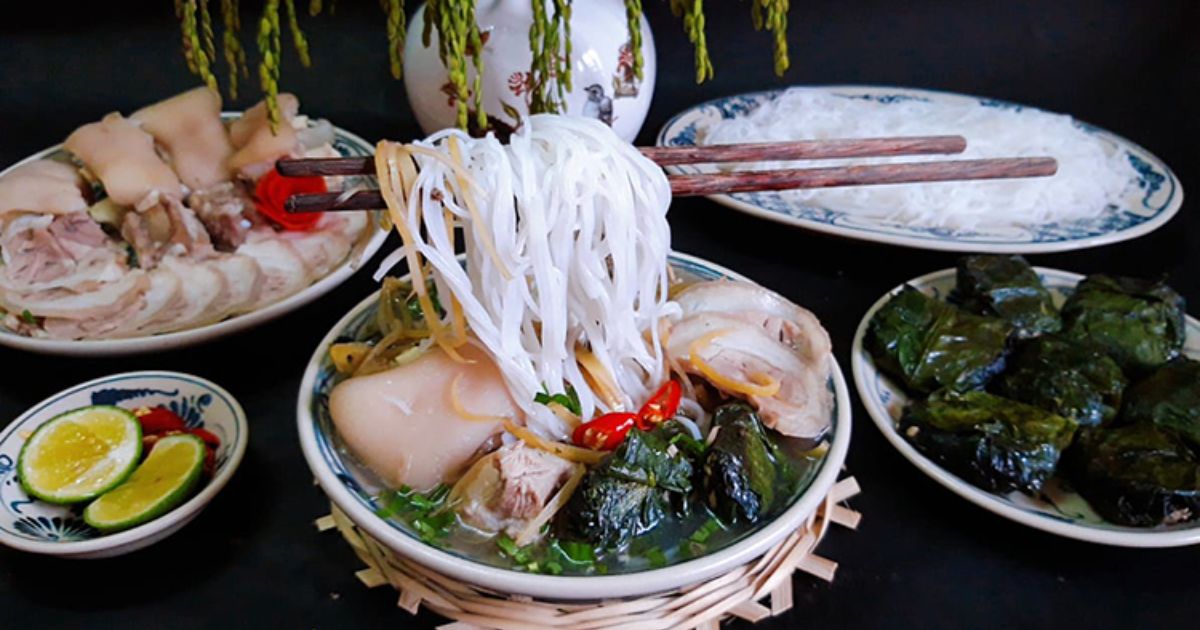 Cách nấu bún bung hoa chuối đơn giản và hấp dẫn nhất